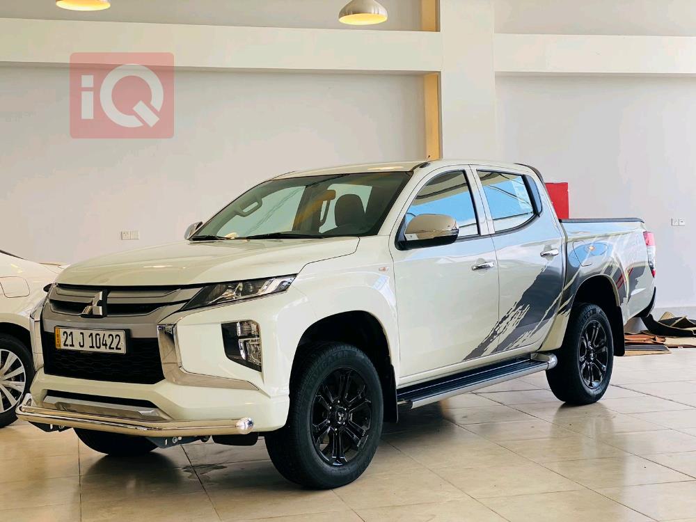 ميتسوبيشي L200